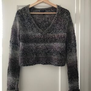 ISO Splendid Cropped Sweater